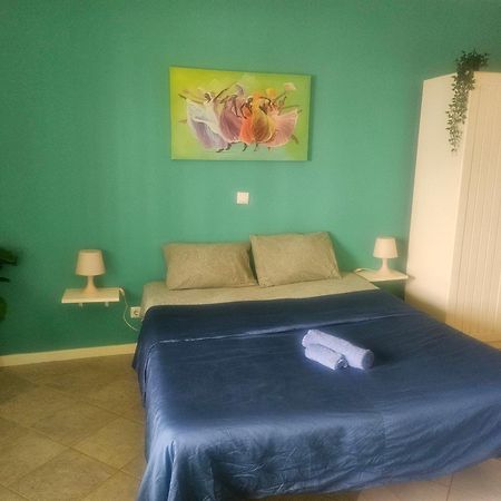 Cozy Studio Close To The Beach! Santa Maria Bagian luar foto